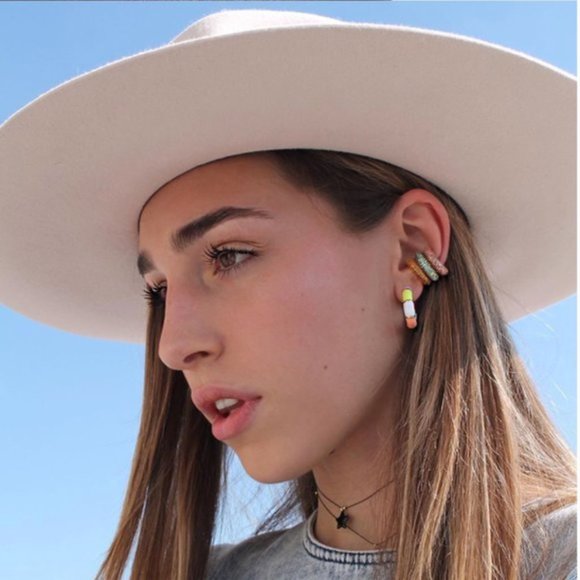 Bohemian Crystal Ear Cuff Earring - Picture 3 of 16